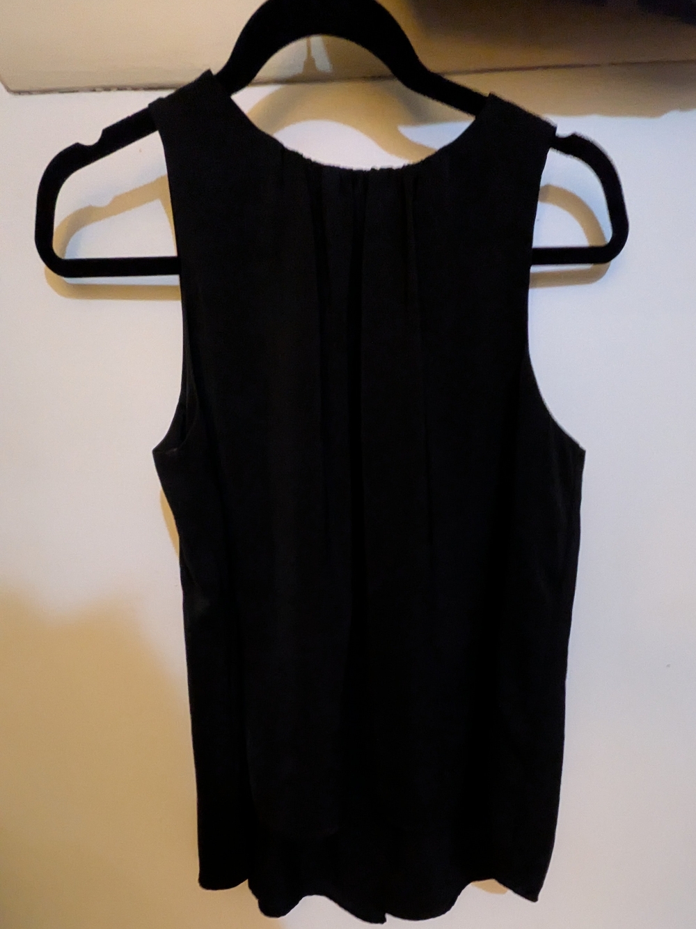 Banana Republic Black Pleated Sleeveless Top